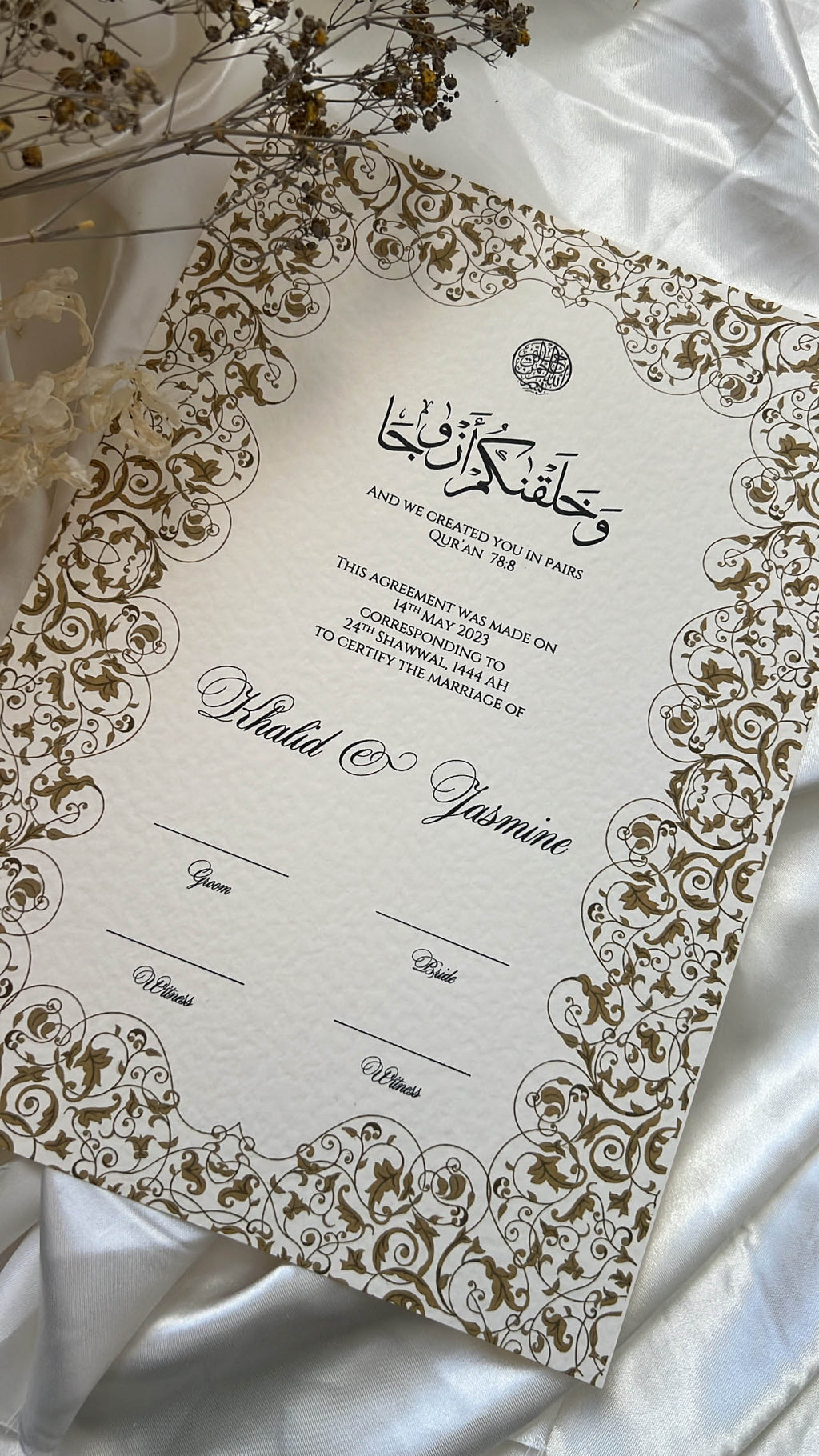 Nikah Certificate - Pearl of Gold + Pen