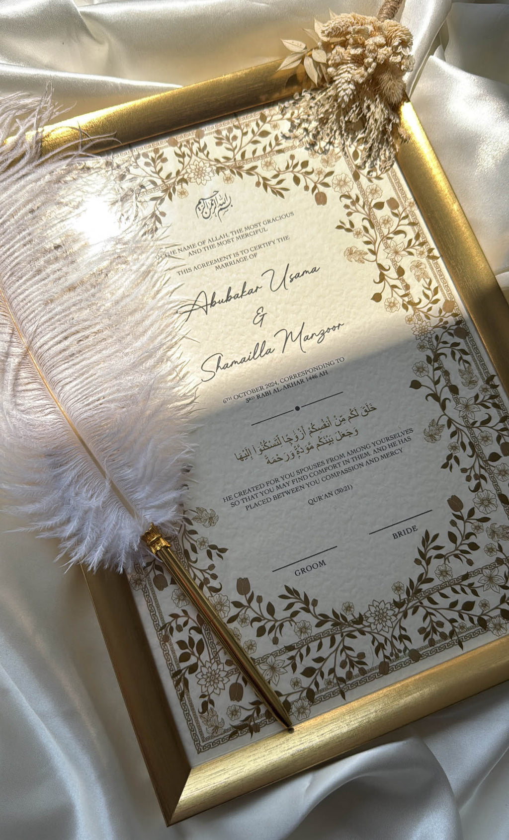 Bundle: Nikah Certificate - Garden of Gold + Frame + Pen