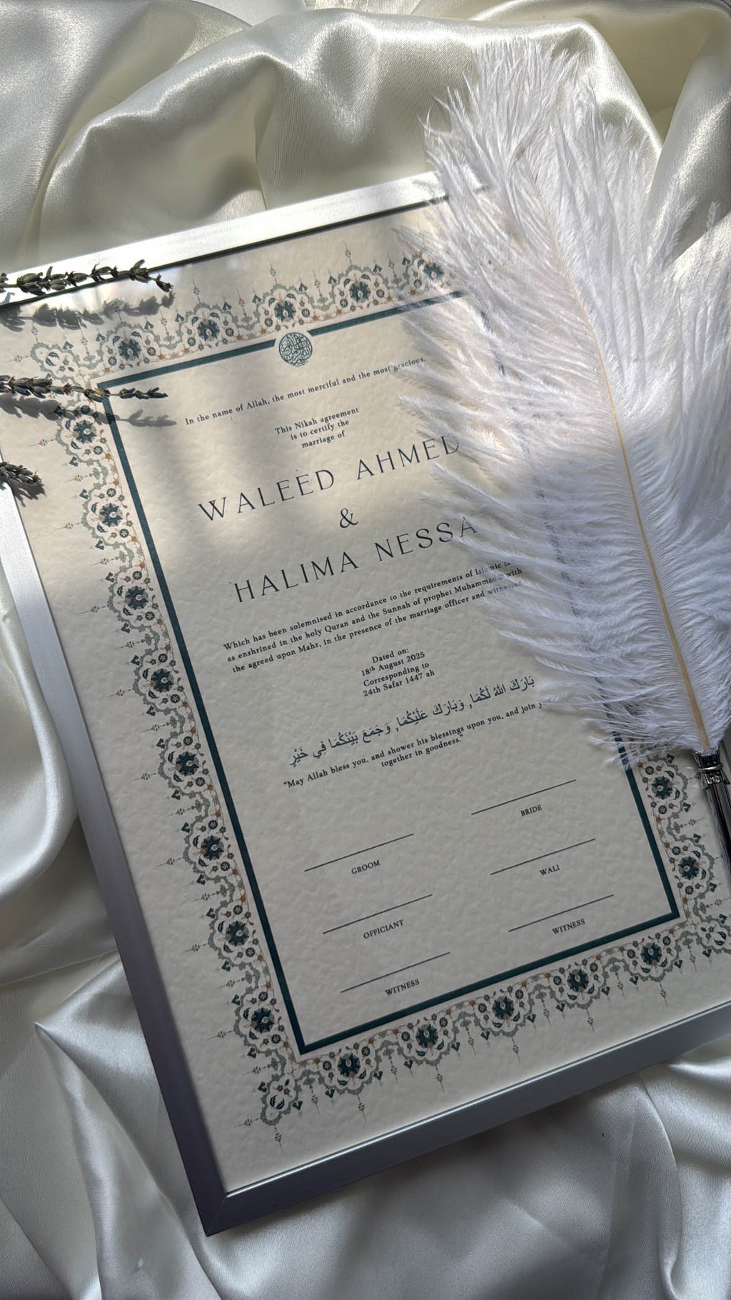 Bundle: Nikah Certificate - Ocean of Love + Frame + Pen