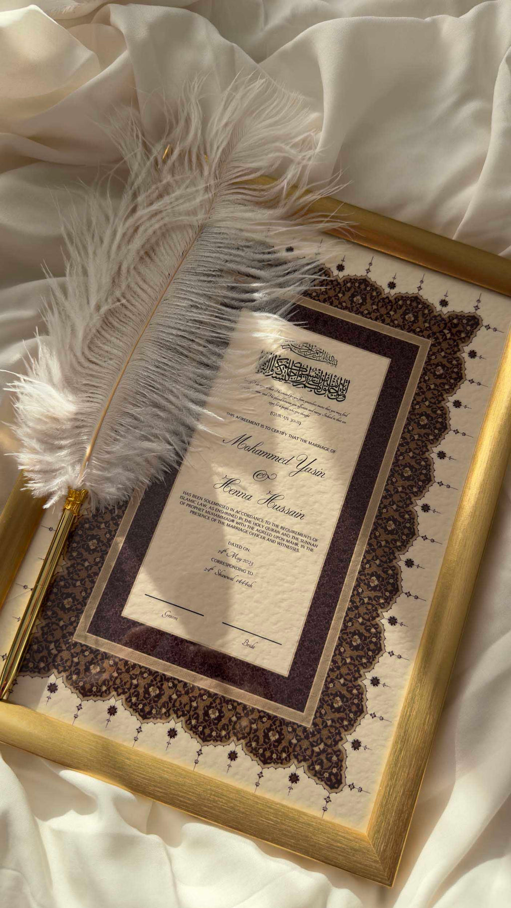 Bundle: Nikah Certificate - Ruby Union + Frame + Pen