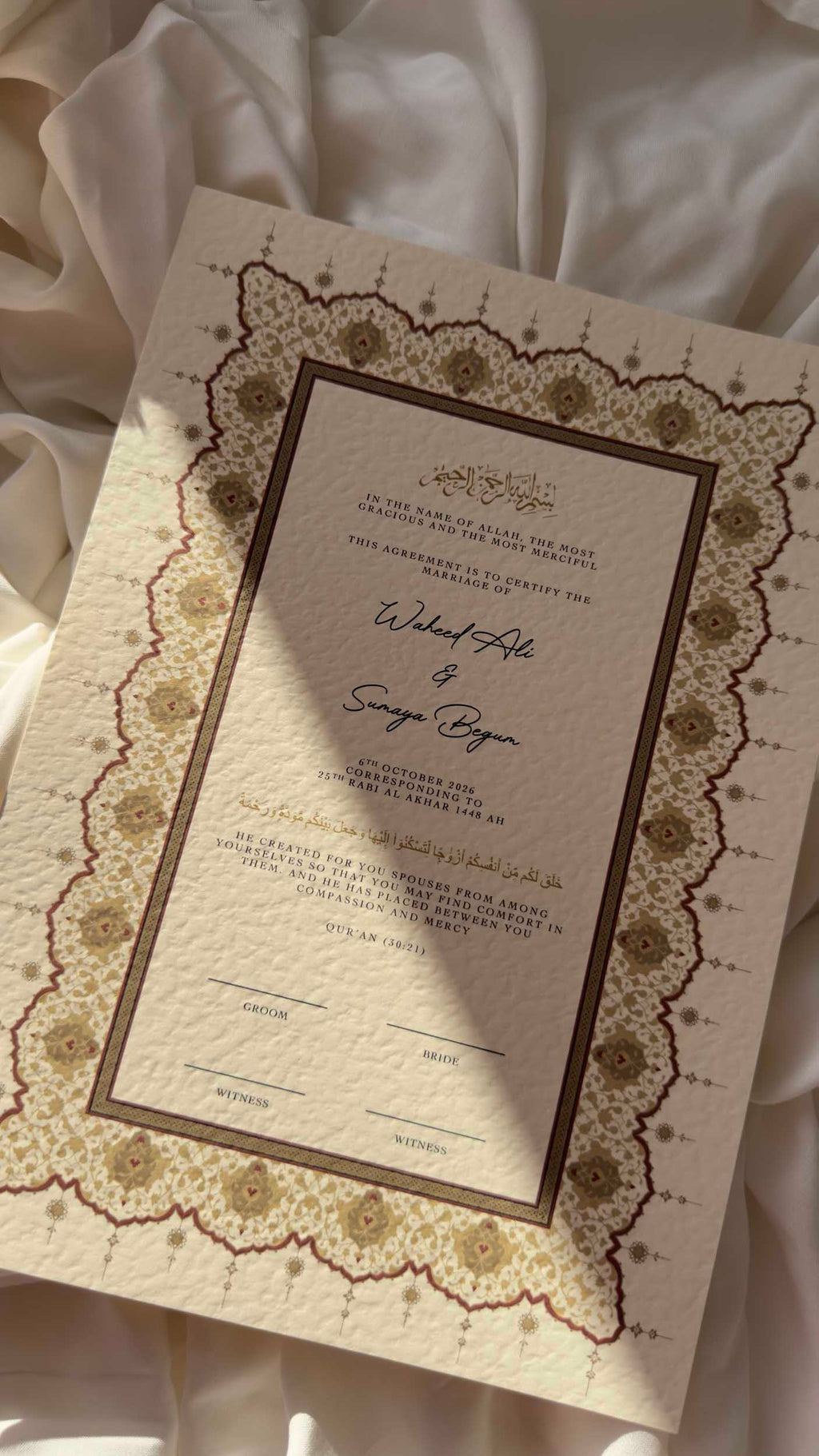Bundle: Nikah Certificate - Radiance of Love + Frame + Pen