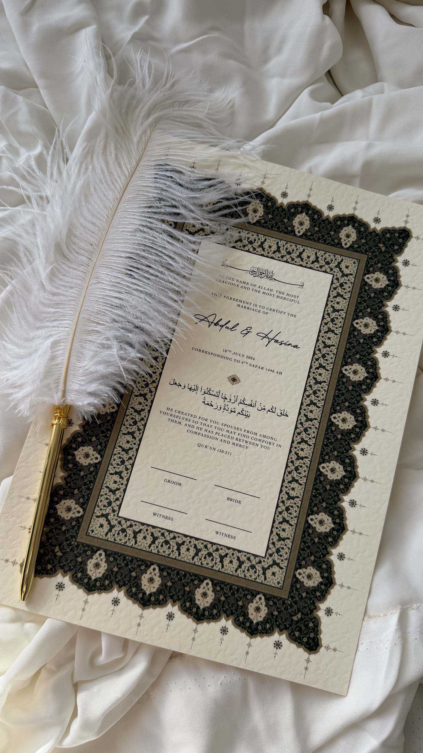 Bundle: Nikah Certificate - Emerald Blessings  + Frame + Pen