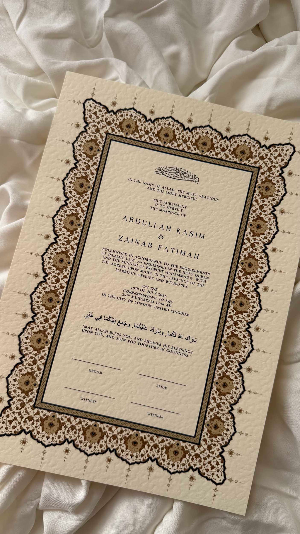 Bundle: Nikah Certificate - Velvet Vows + Frame + Pen