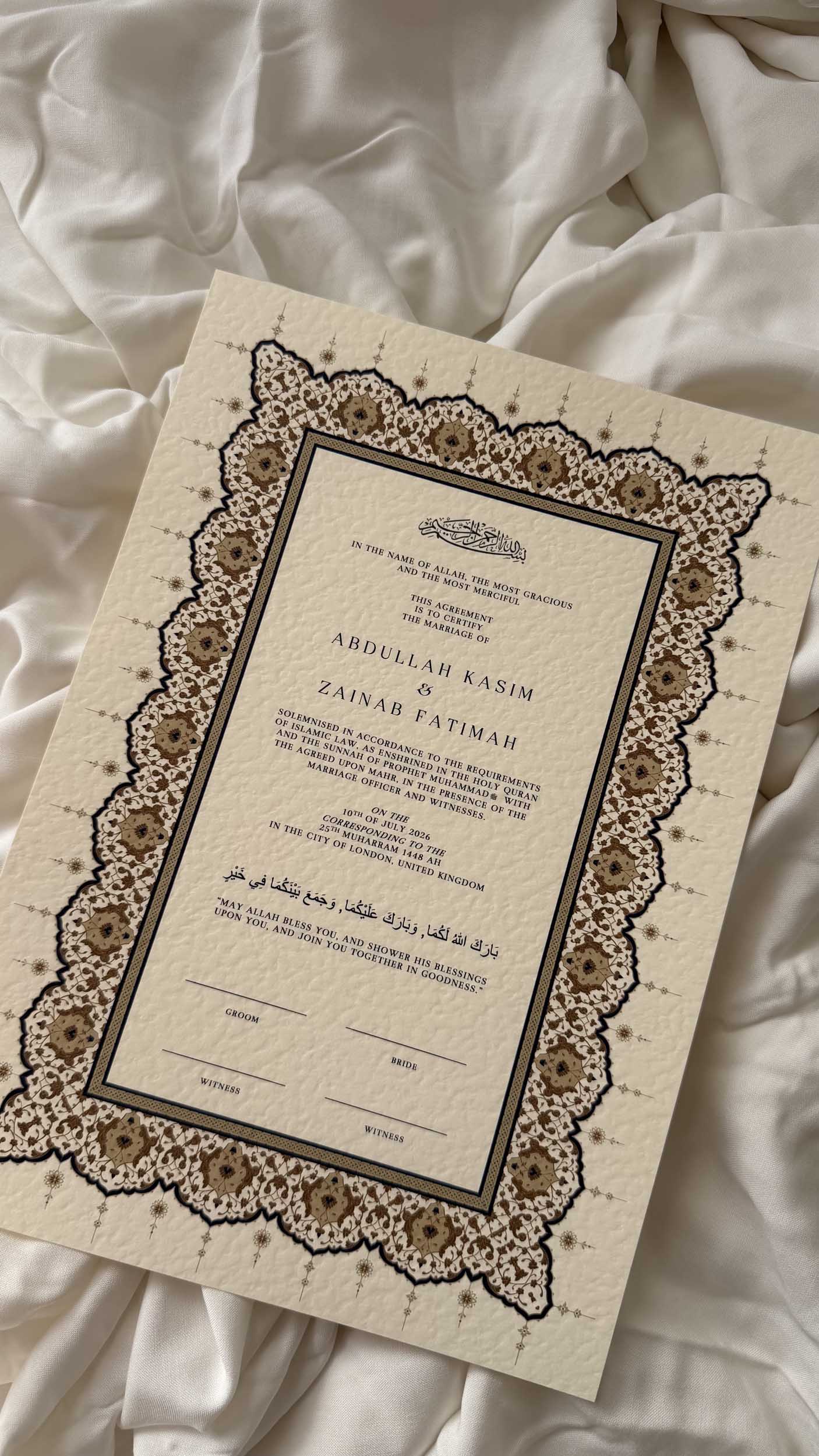 Bundle: Nikah Certificate - Velvet Vows + Frame + Pen