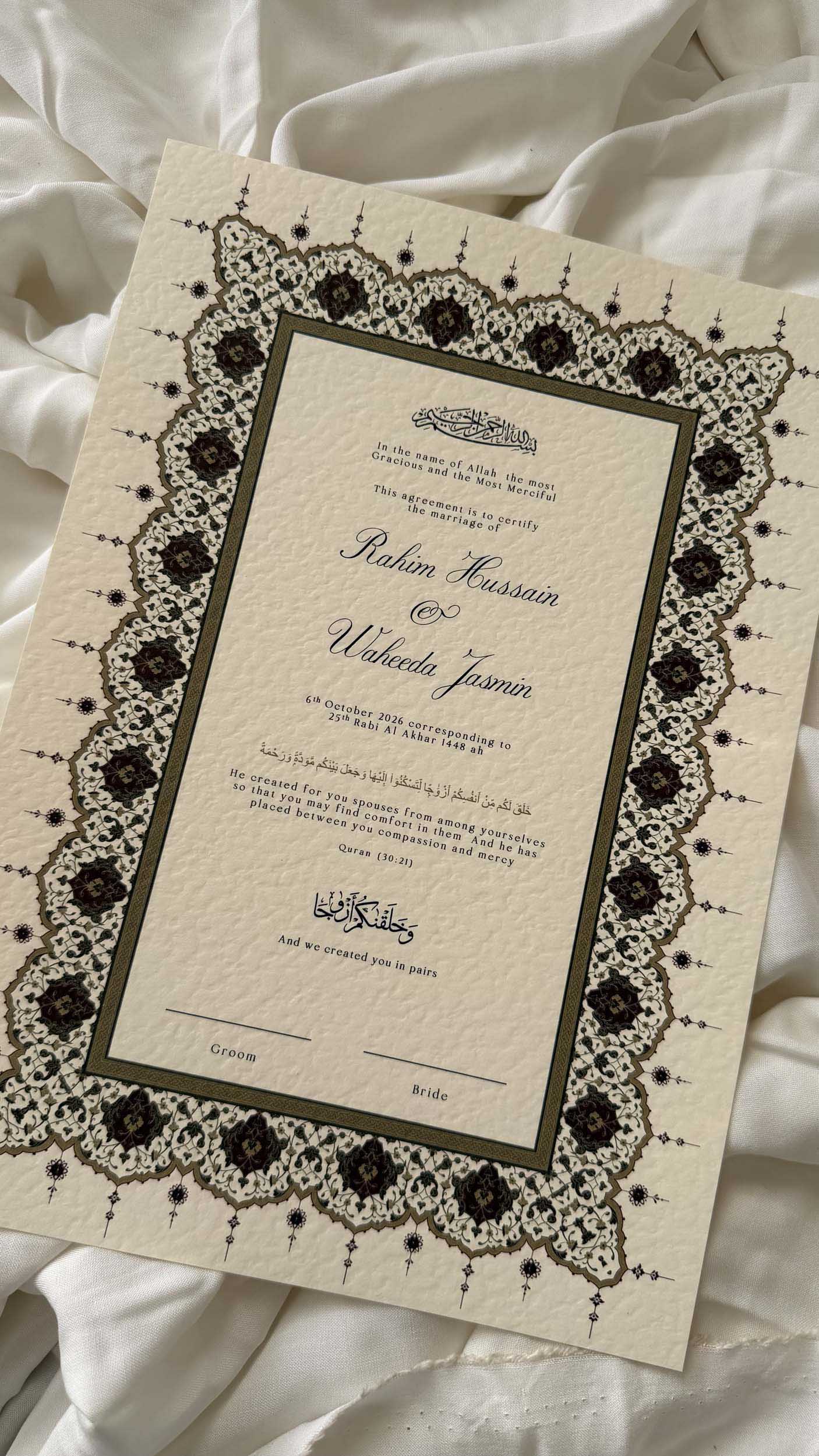 Nikah Certificate - Rosebound Hearts + Pen
