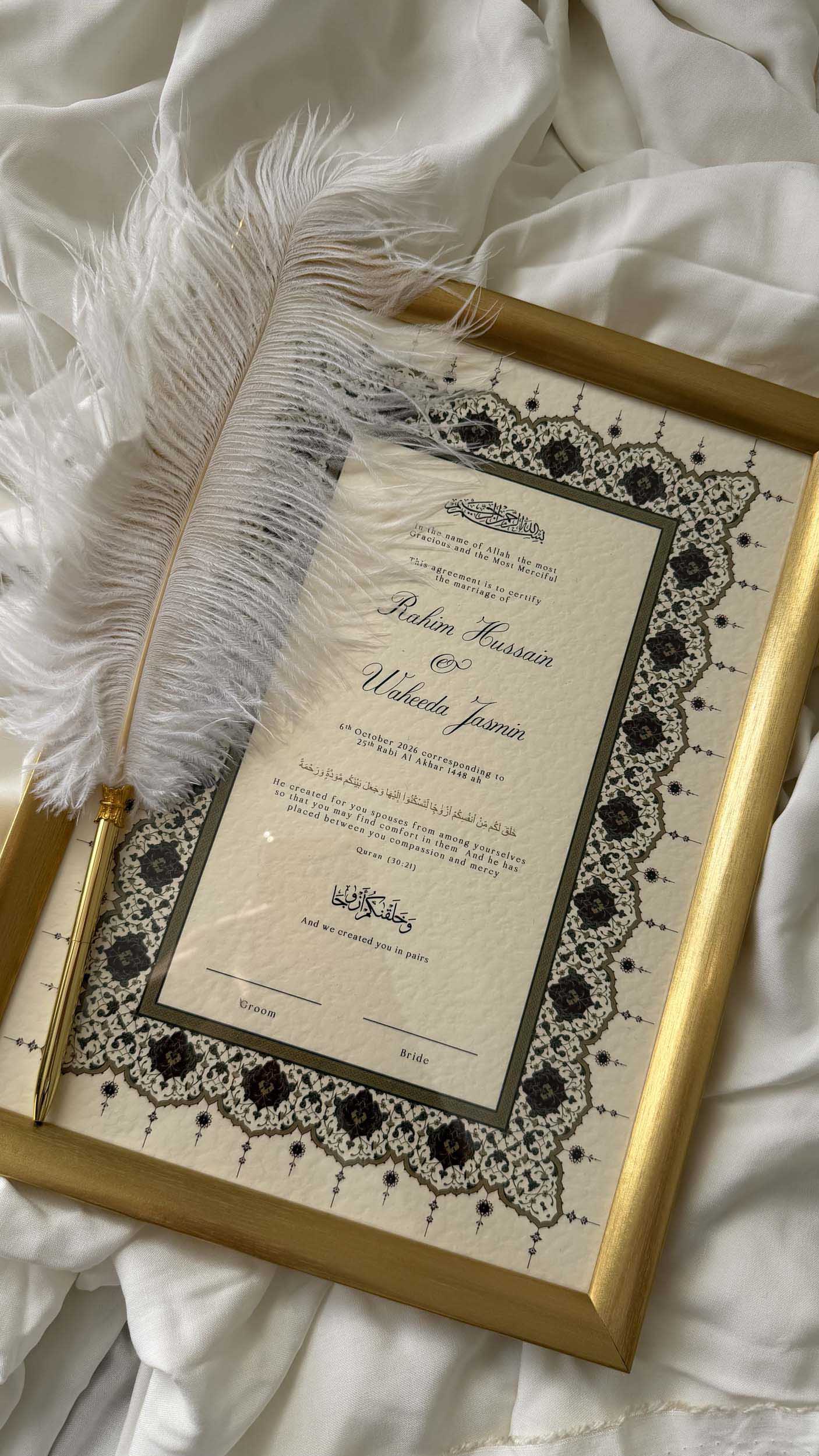 Bundle: Nikah Certificate - Rosebound Hearts + Frame + Pen