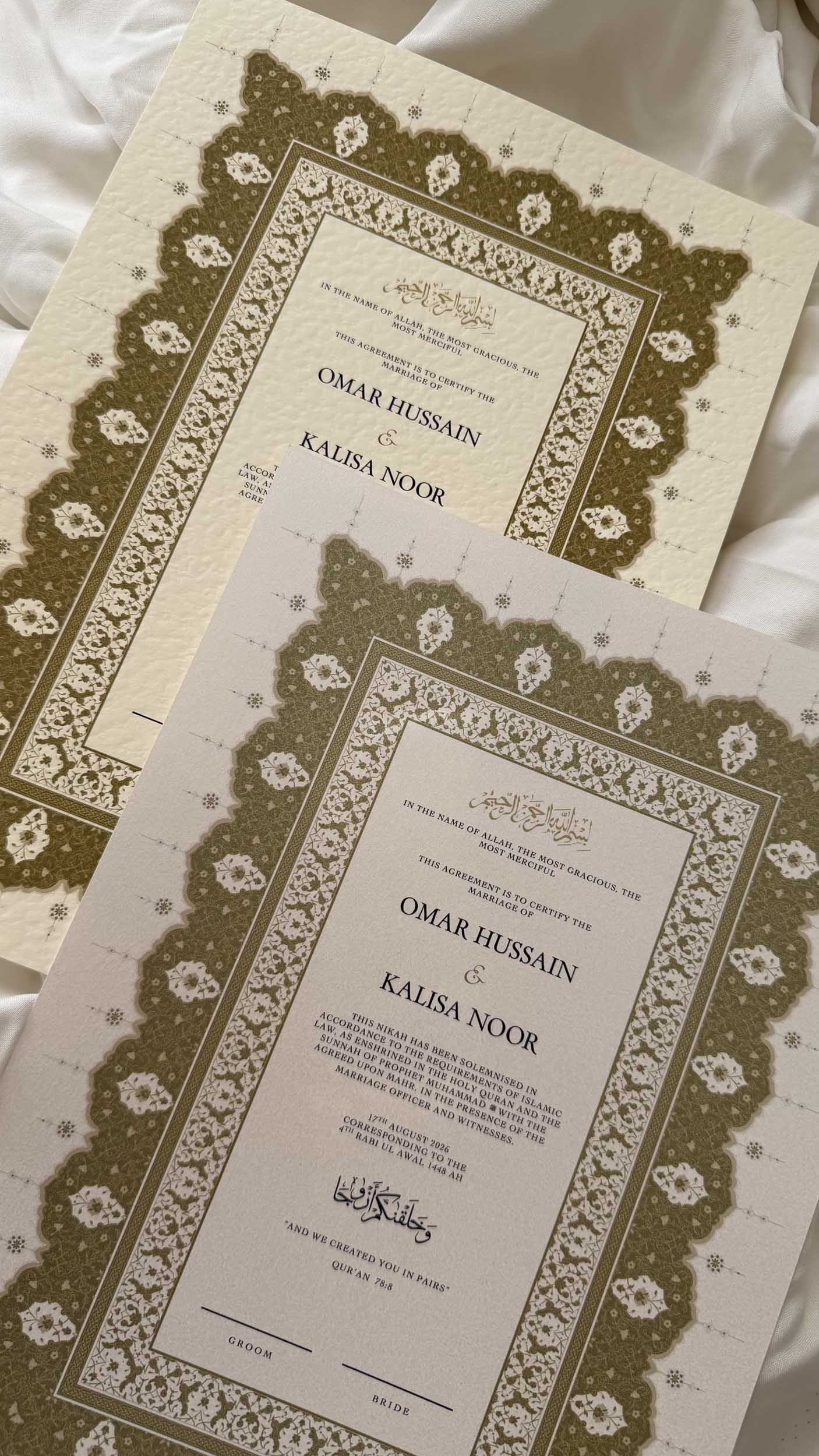 Bundle: Nikah Certificate - Love Written in Gold + Frame + Pen