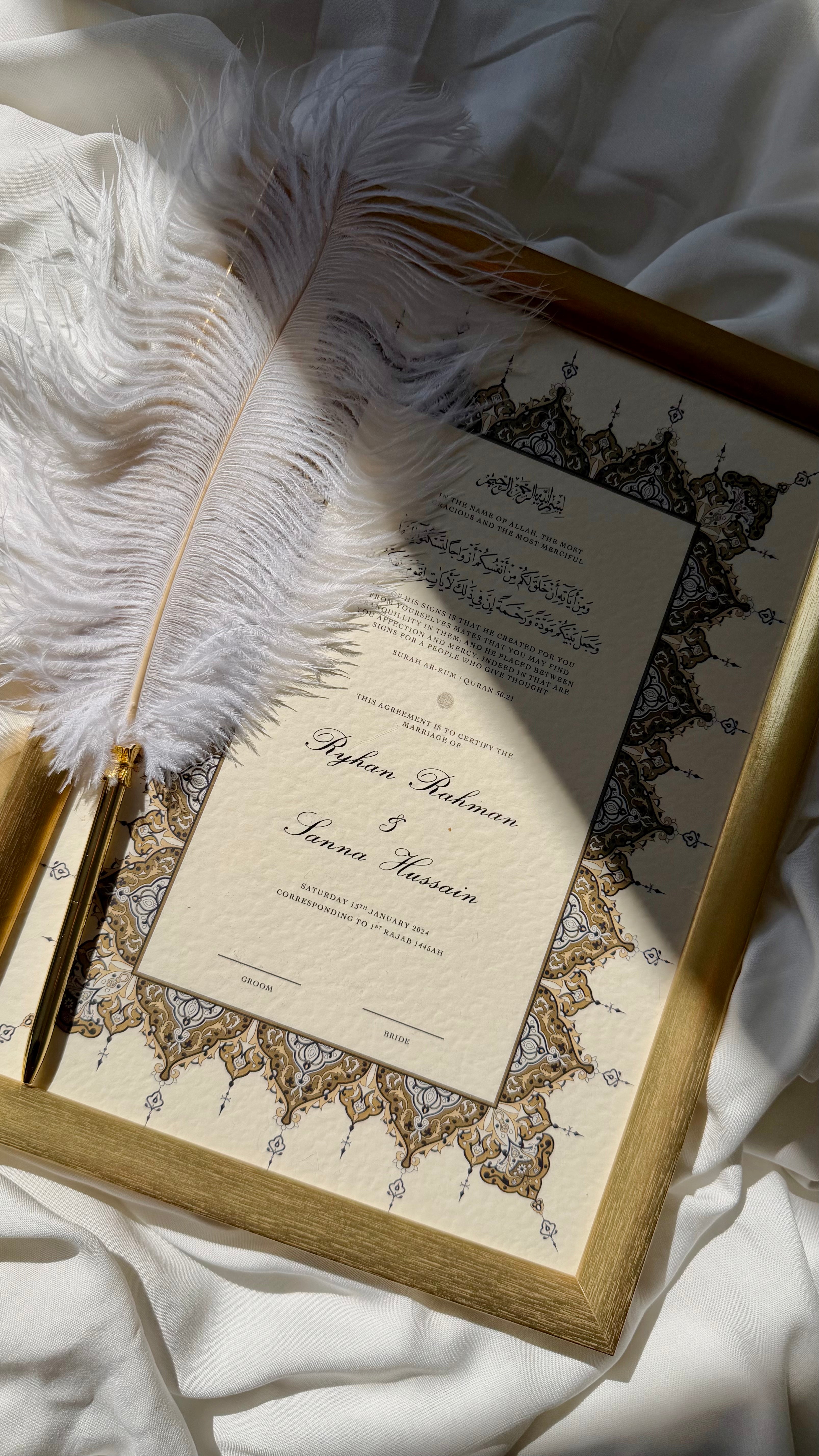 Bundle: Nikah Certificate - Horizon of Gold + Frame + Pen