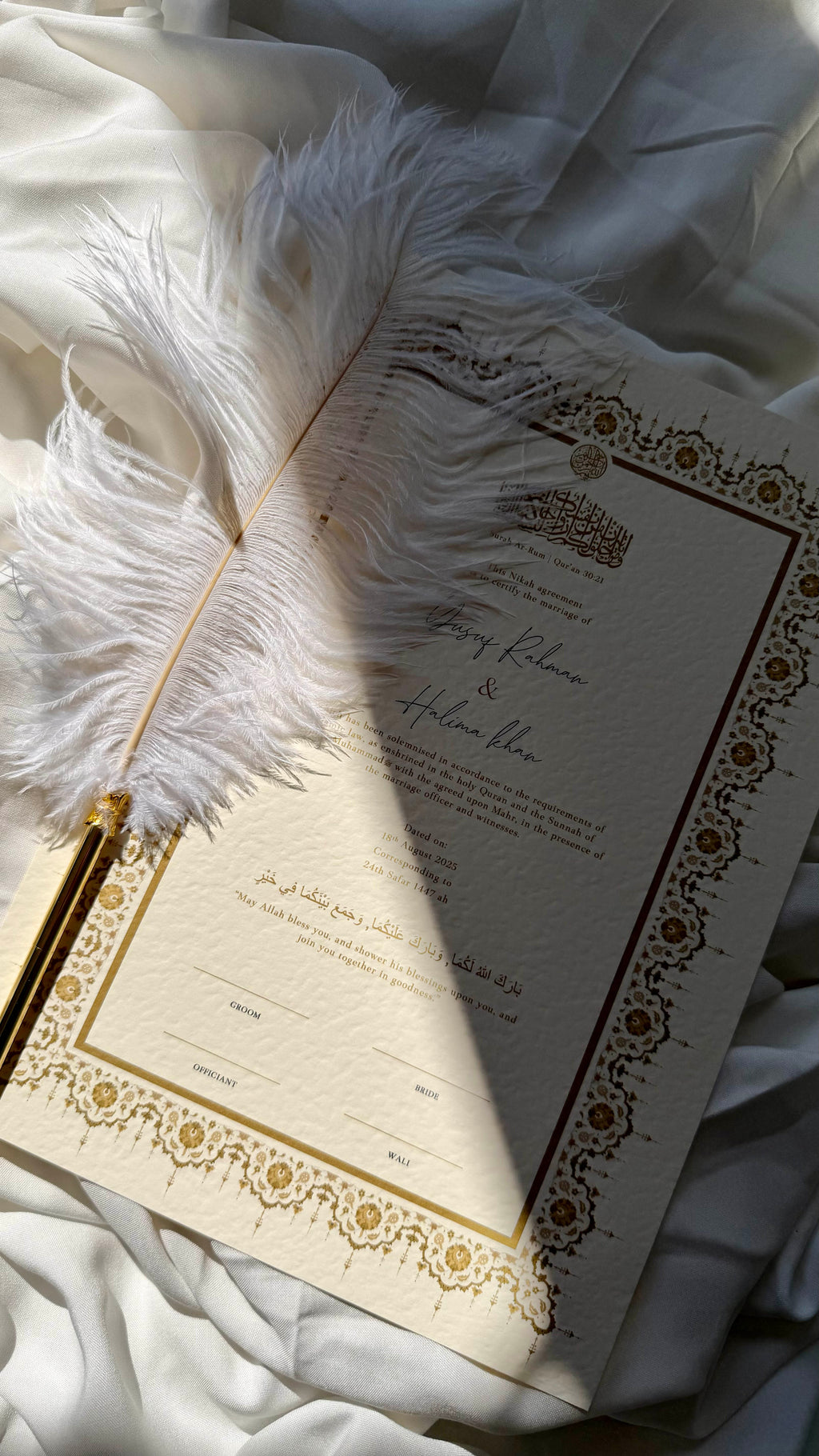 Nikah Certificate - Crown of Gold + Pen