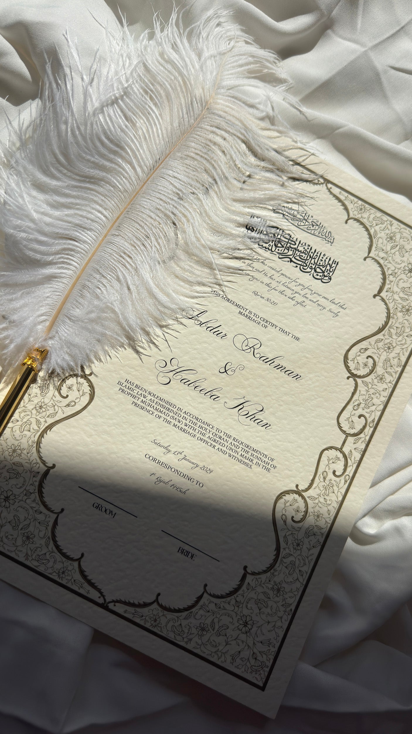 Bundle: Nikah Certificate - Garden of Barakah + Frame + Pen