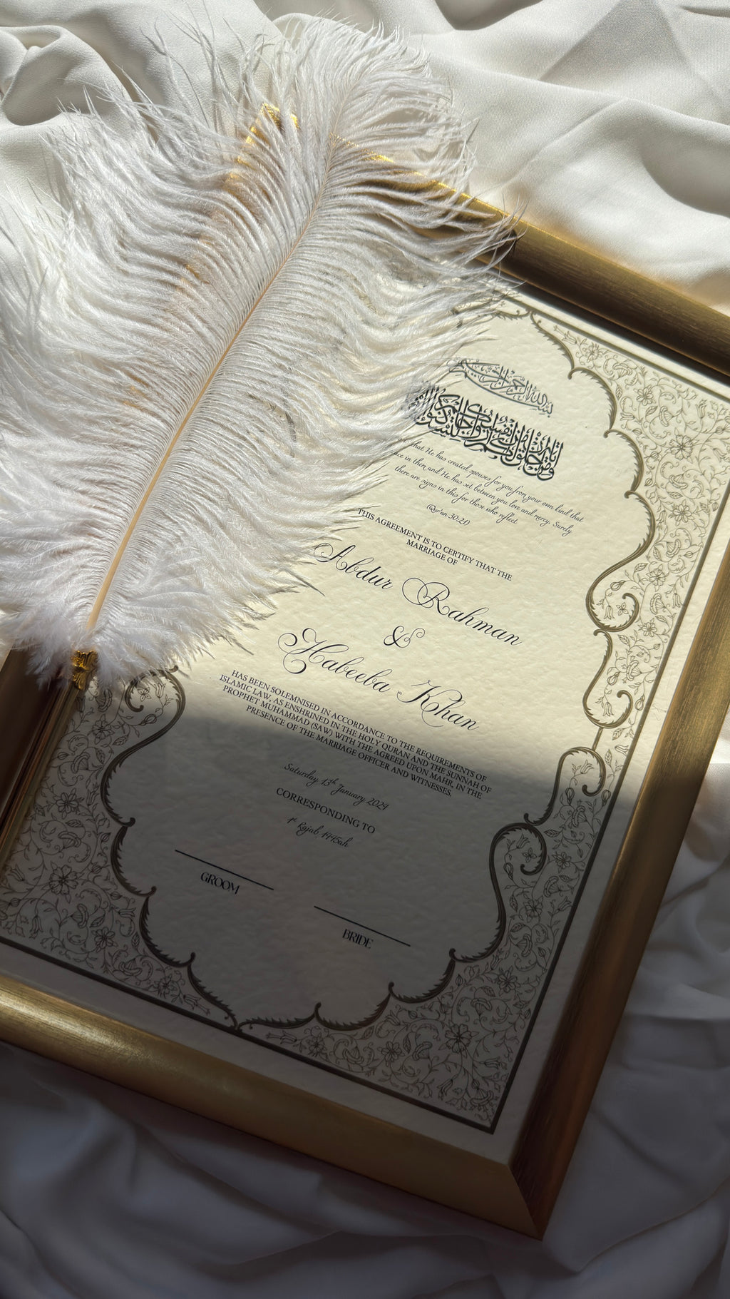 Bundle: Nikah Certificate - Garden of Barakah + Frame + Pen