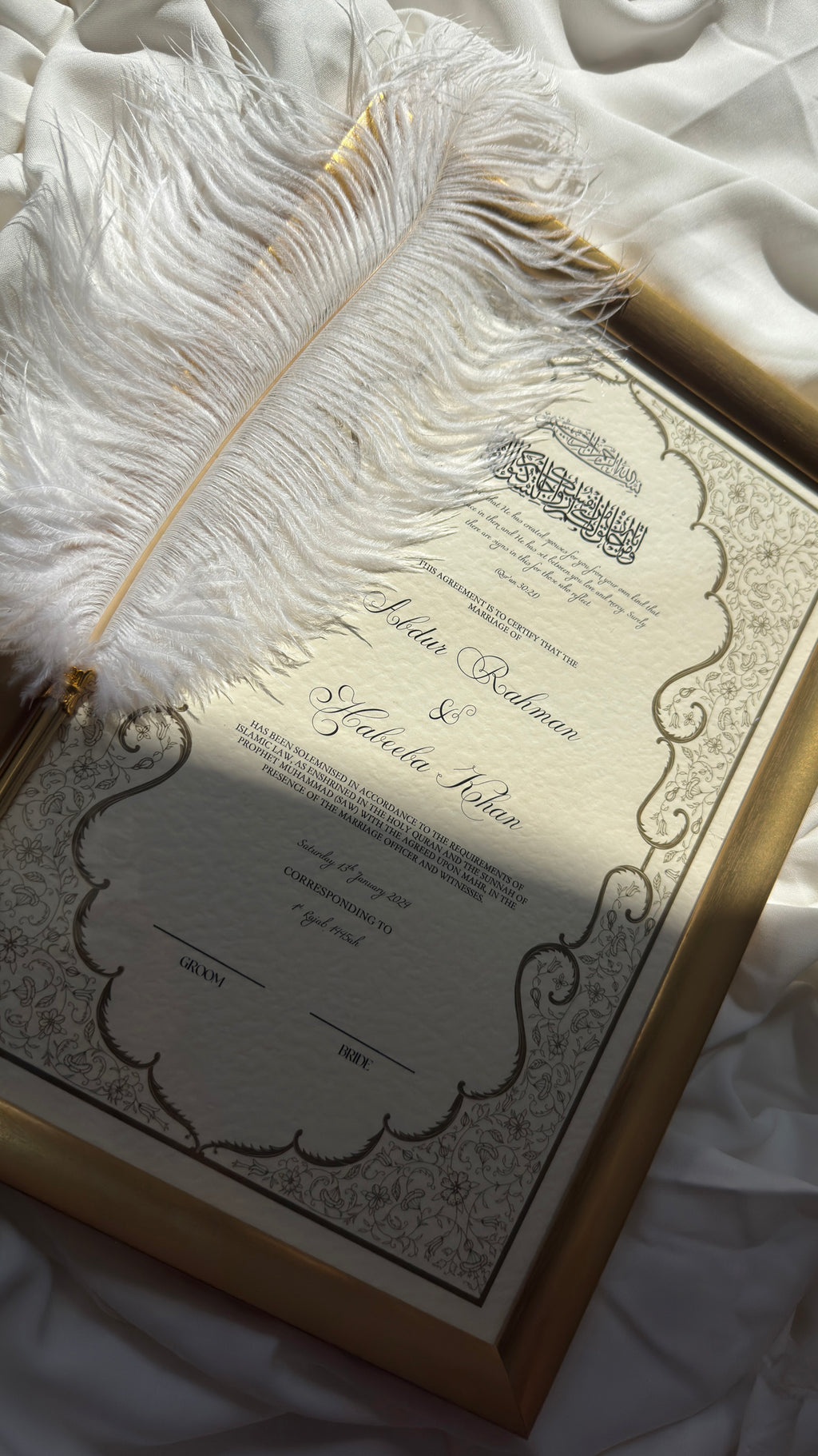 Bundle: Nikah Certificate - Garden of Barakah + Frame + Pen