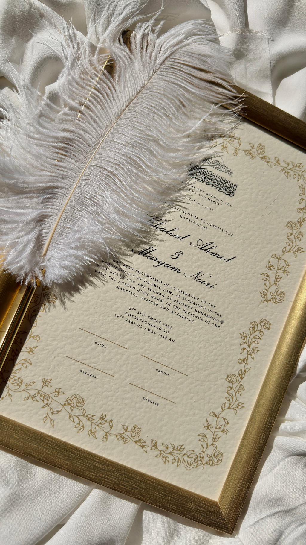 Bundle: Nikah Certificate - Gold of Spring + Frame + Pen