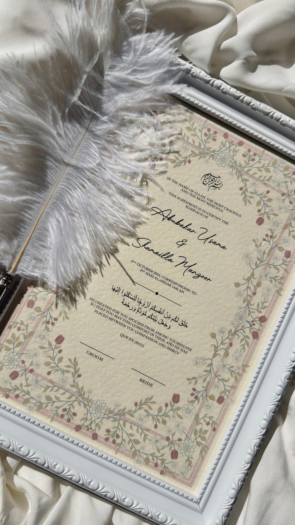 Bundle: Nikah Certificate - The Rose Garden + Frame + Pen