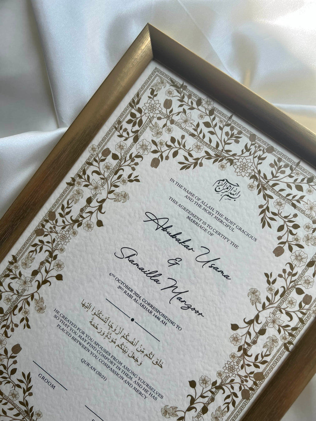 Bundle: Nikah Certificate - Garden of Gold + Frame + Pen
