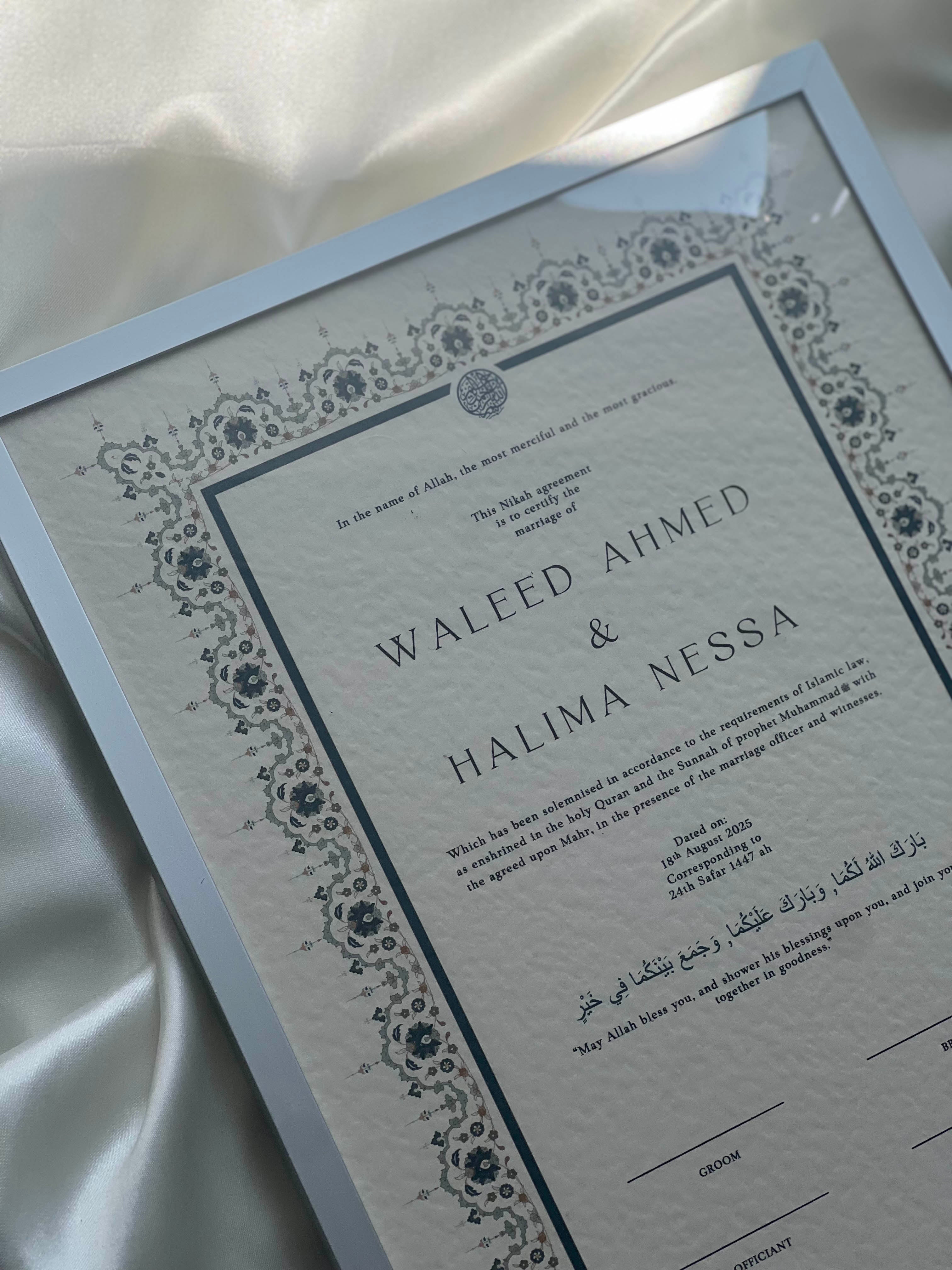 Bundle: Nikah Certificate - Ocean of Love + Frame + Pen