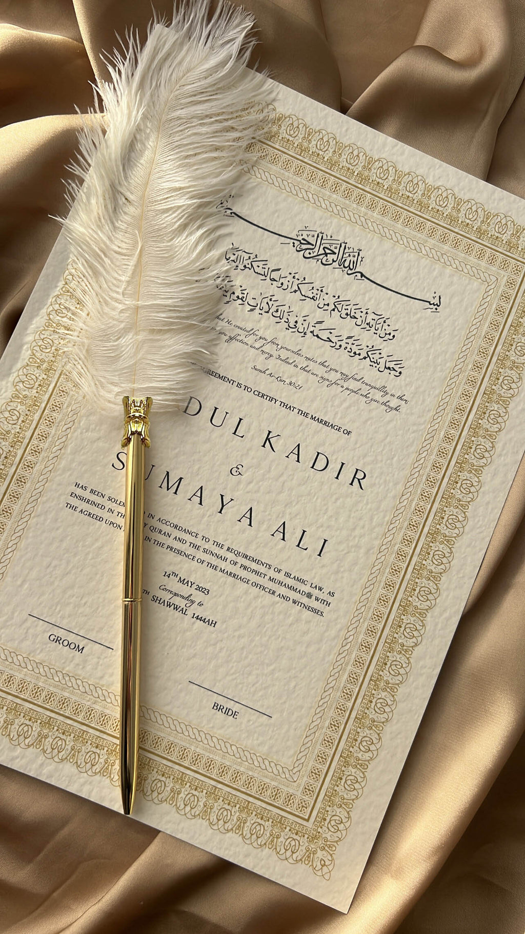 Bundle: Nikah Certificate - Elegance of Gold + Frame + Pen